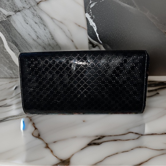 GUCCI PATENT BLACK CLUTCH NEW - Picture 3 of 4